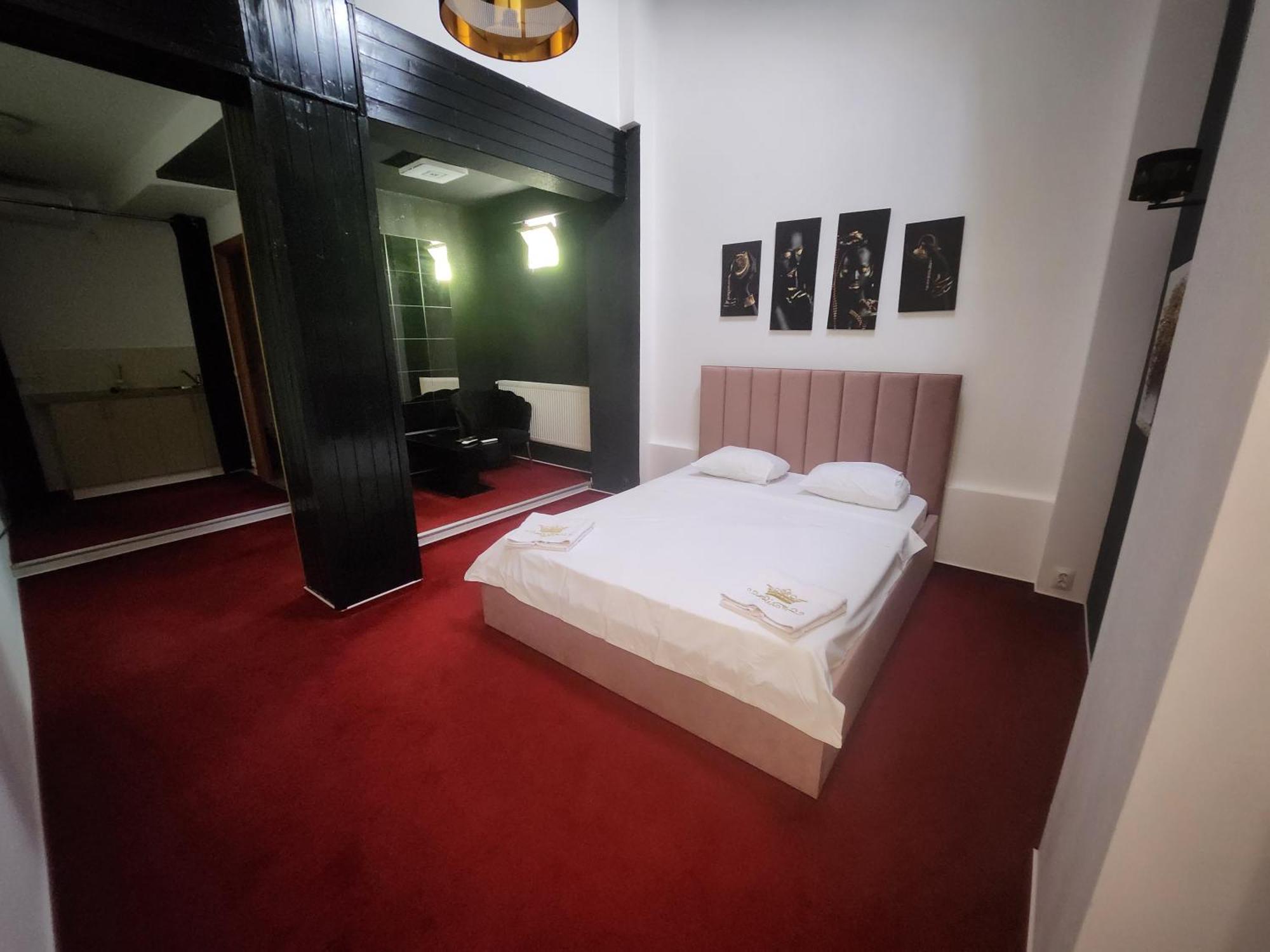 Karma Hotel Bucharest Luaran gambar
